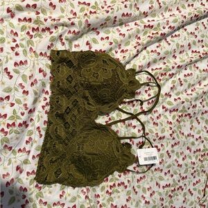 Anemone Green Lace Bra with Adjustable Straps